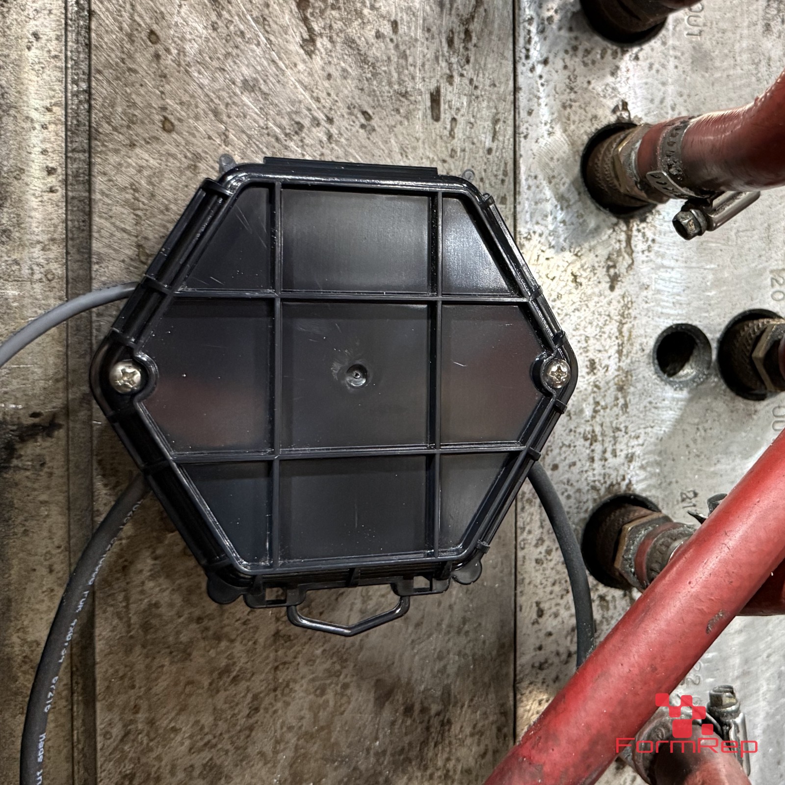 Open Splice Junction Box on an injection mold Open Splice Junction Box closed and mounted on an injection mold