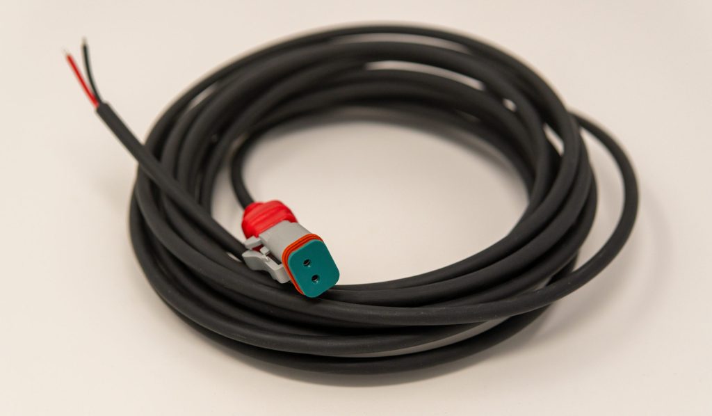 Cable assembly with DT connector and stripped leads
