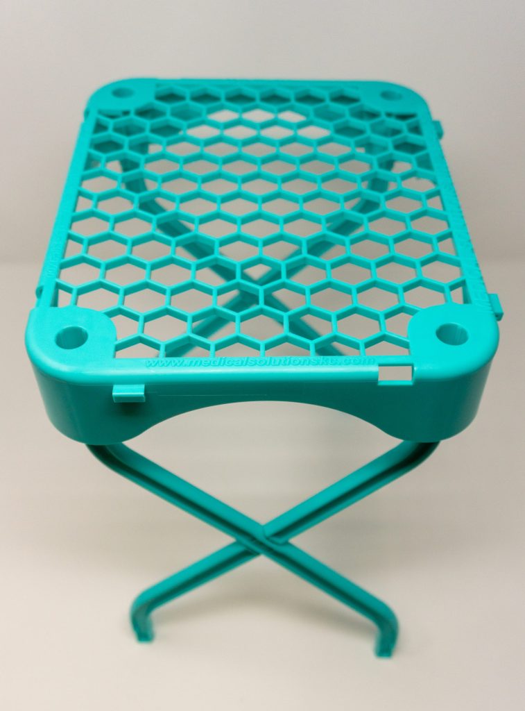Teal molded honeycomb grate with legs